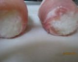 顔を出した肉巻きお握り　作り方3写真