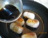 顔を出した肉巻きお握り　作り方5写真