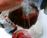 お餅一枚！一分でなんちゃってイチゴ大福作り方1写真