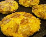 大阪のおばちゃんが焼くお好み焼き作り方4写真