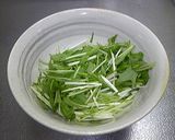 男の料理 ツナと水菜のサラダ作り方2写真