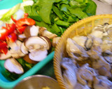 牡蠣とたっぷり野菜の中華炒め♪作り方2写真