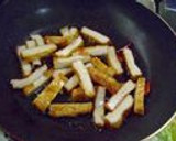 さつま揚げとキャベツの炒め物作り方2写真