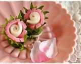 ＊キャラ弁おかず＊　葉っぱ付き薔薇✿作り方3写真