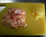 鶏皮の甘辛生姜焼き♥作り方1写真