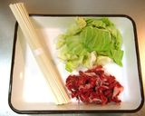 牛肉とキャベツの和風醤油焼うどん＊作り方2写真