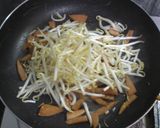 スパムもやしキャベツの塩バターレモン炒め作り方4写真