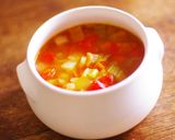 野菜とベーコンのトマトコンソメスープ作り方6写真