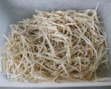 暑こそ工夫★増量おかず★煮物プラスもやし作り方1写真