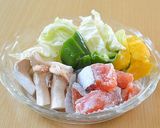 とろ～りチーズで楽しむ 鮭と彩り野菜炒め作り方1写真