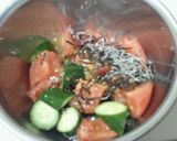 トマトときゅうりと塩昆布のサラダ～梅ドレ作り方5写真