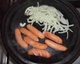 タジン鍋で☆キャベツとウインナの蒸し煮☆作り方3写真