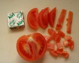 混ぜるだけ*トマトクリームチーズサラダ作り方1写真