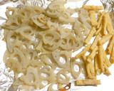 れんこんと三つ葉、お揚げのみぞれ和え作り方1写真