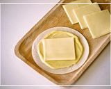 簡単♪餃子の皮deチーズカレーマヨ！作り方1写真