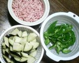 ごはんが進む!油みそ(肉野菜の味噌炒め)作り方1写真