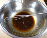春菊のおひたし♪　　からし酢醤油だれ作り方1写真