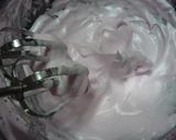 ピンクのマカロン∩ω^作り方1写真