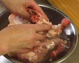 お雑煮に！重宝する鶏ガラスープの取り方作り方1写真