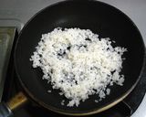 手軽に♫ おひとりさまパエリア作り方1写真