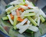 彩り野菜のしょうゆ漬け作り方1写真