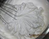 *失敗なし★ふわふわシフォンケーキ*作り方7写真