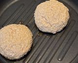 ふっくらジューシーな焼き芋入りハンバーグ作り方3写真