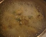 鳥手羽元の照り煮～ローズマリーを入れて～作り方2写真