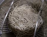 辛くないラー油☆とろろ蕎麦作り方1写真