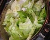 たっぷり葉野菜とソーセージのケチャップ炒め、マカロニ入り作り方2写真