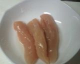 鶏ささみときゅうりのわさびマヨサラダ作り方1写真