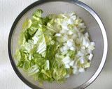 生姜がきく！白菜と豚肉のシンプル中華丼作り方3写真