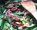 スタミナ抜群！ラム肉とニラの青椒肉絲風☆作り方4写真