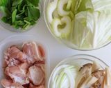 栄養満点◎鶏肉とキャベツのトマト味噌煮作り方1写真