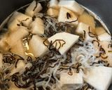 塩昆布で！イカと春大根の柔らか煮物作り方2写真