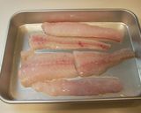 トウジン（白身魚）団子の味噌汁作り方1写真