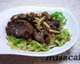 ぶなしめじ春菊牛肉のオイスターソース炒め作り方6写真