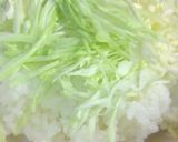 シャキシャキきゃべつがきいてるピリ辛豚丼作り方3写真