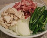 パスタソースに♪豚肉のカレークリーム煮作り方1写真