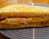 朝食に☆ツナとじゃがいものオムレツサンド作り方6写真