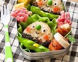 キャラ弁に❤ちくわとウインナーのどんぐり作り方3写真
