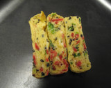 お弁当に♡紅えび＆黒ゴマ＆青ネギの卵焼き作り方2写真