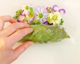 食べられるお花と野菜の生春巻き作り方7写真