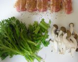＊ナツメグ★豚肉と春菊のオイルパスタ＊作り方3写真