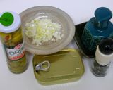 店主に教わったイワシ缶の簡単な肴作り方1写真