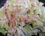 節約おかず簡単夕飯朝食昼食カニカマ卵炒めキャベツ作り方5写真