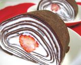 まるごと苺のココアクレープロールケーキ作り方15写真