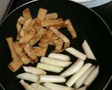 カリカリ油揚げと焼きねぎのご馳走味噌汁作り方2写真