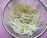 旨味が絡む✿もずくともやしのナムル作り方2写真