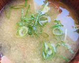 削り節＆玉ネギの味噌汁作り方3写真